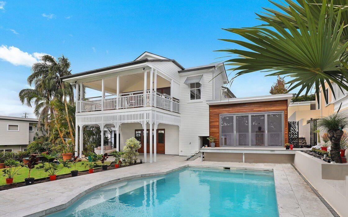 West Restaurant in our Villa’s